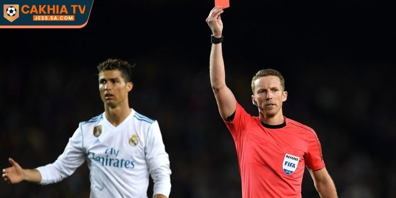 Kèo Thẻ Phạt - Đọc Vị Trận Đấu Qua Từng Tình Huống 3 Bí quyết đặt cược kèo thẻ phạt hiệu quả