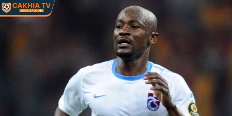 Top Cầu Thủ Bờ Biển Ngà Nổi Tiếng Trong Lịch Sử Bóng Đá Châu Phi 3 Cầu thủ Bờ Biển Ngà nổi tiếng với những pha đánh chặn