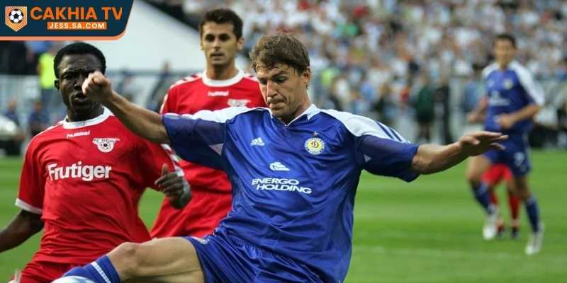 7 Cầu Thủ Uzbekistan Nổi Tiếng Giúp Bóng Đá Nước Này Vươn Tầm Châu Á 1 Cầu thủ Uzbekistan nổi tiếng với những pha phá lưới