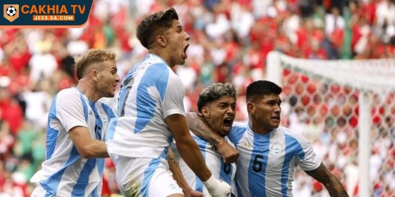 Trận Đấu Bóng Đá Lâu Nhất Lịch Sử Khiến Cả Thế Giới Sững Sờ! 2 Trận đấu bóng đá lâu nhất thế giới được Guinness công nhận