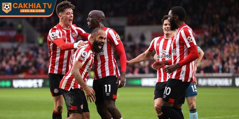 Soi Kèo Leeds United Vs Brentford 22/03/2026 - Ngoại Hạng Anh 3 Brentford duy trì vị thế nhóm nửa trên bảng xếp hạng